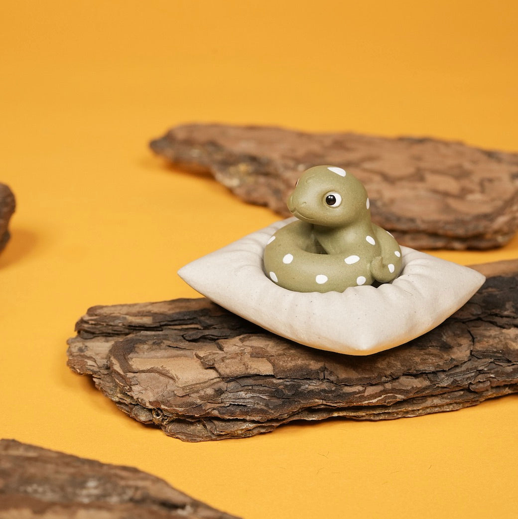 Adorable Snake tea pet